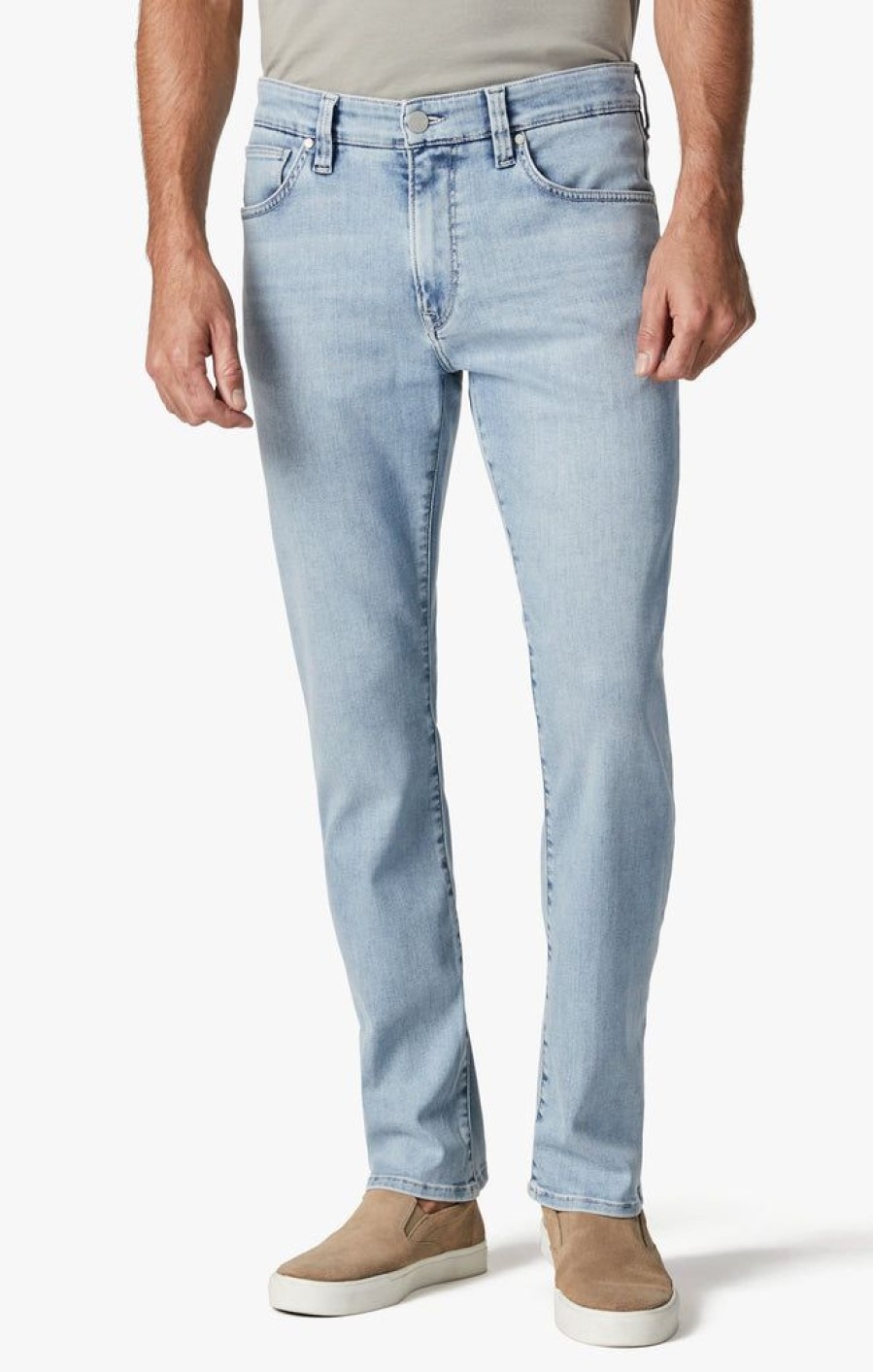 Denim 34 Heritage | Charisma Relaxed Straight Leg Jeans In Bleached Urban